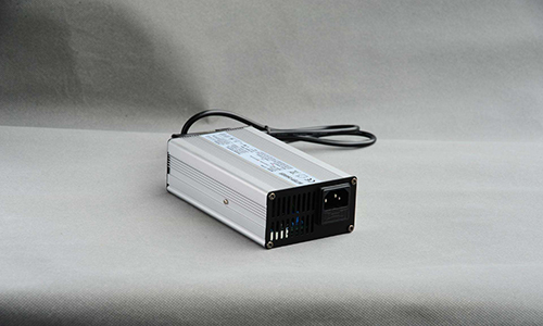 <b>磷酸鐵91短视频在线免费观看池組能用鉛酸電池充電器充電嗎?</b>