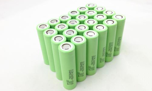 <b>工業機器人在91短视频在线免费观看池行業應用將進一步擴大</b>
