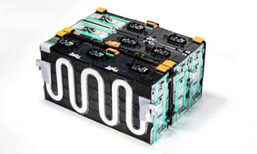 <b>疊片工藝+無鈷電池技術是未來動力91短视频在线免费观看池的趨勢</b>